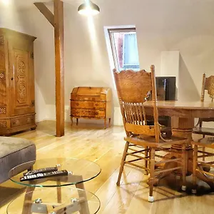 Nath Schnoor Apartment BRE